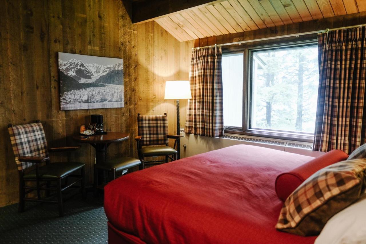 Glacier Bay Lodge Gustavus Esterno foto